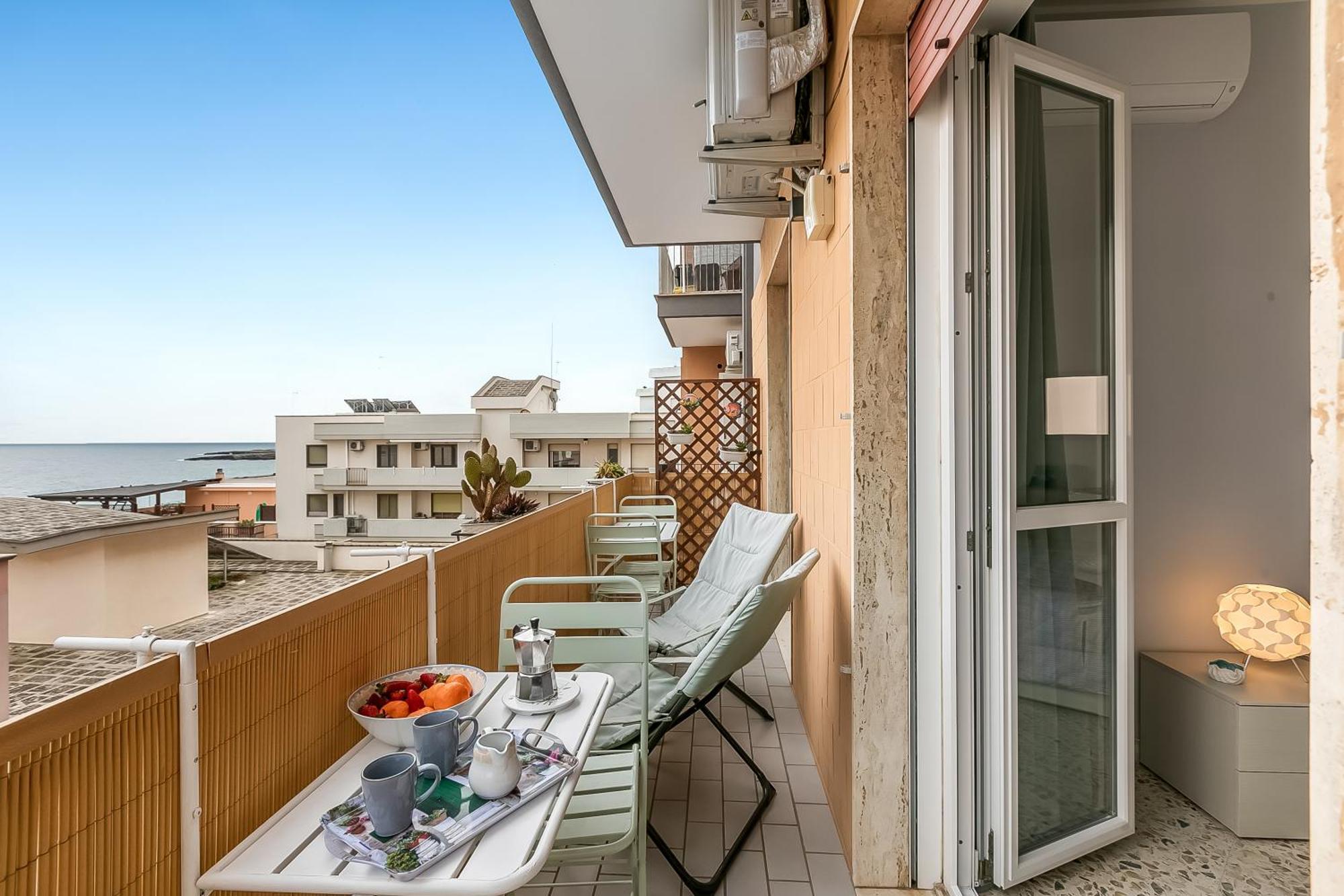 Casa Pepitas Apt Sea Front Monopoli - Happy Rentals Exterior photo